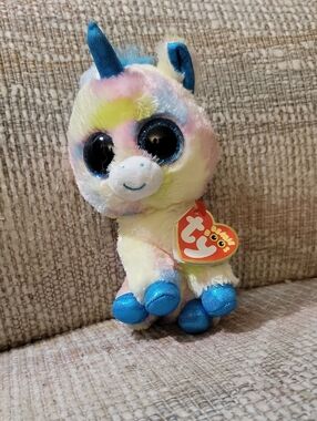 Ty Pastel Rainbow Unicorn Plush with Blue Sparkle Horn and Hooves